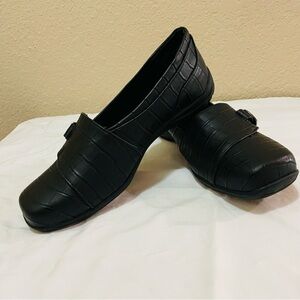 Easy Street Women’s loafers size 8M black